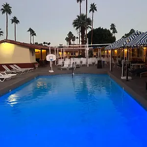 https://resort-edr-weekday-oasis-weekend-party-destination.palm-springs-ca-hotels.com